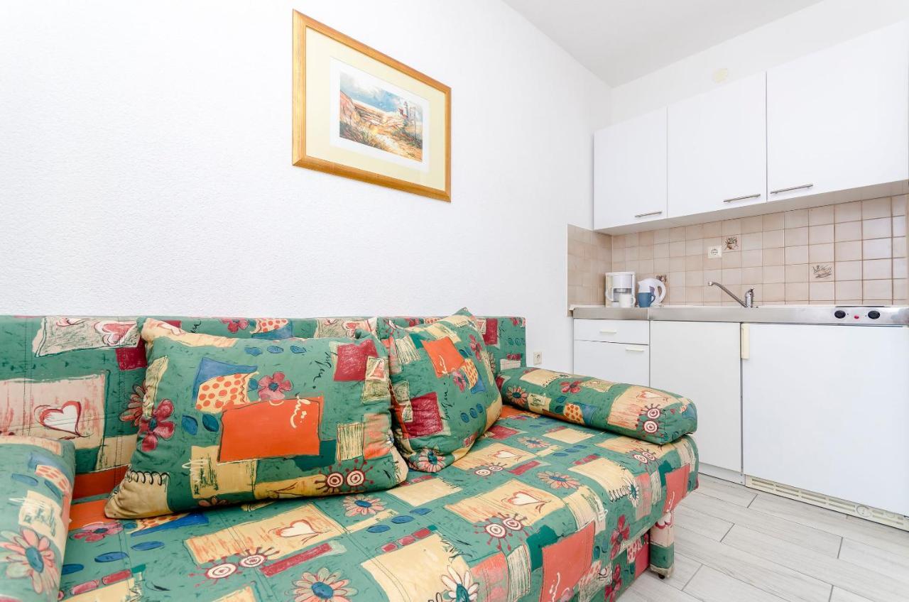 Apartments Mate โตรกีร์ ภายนอก รูปภาพ