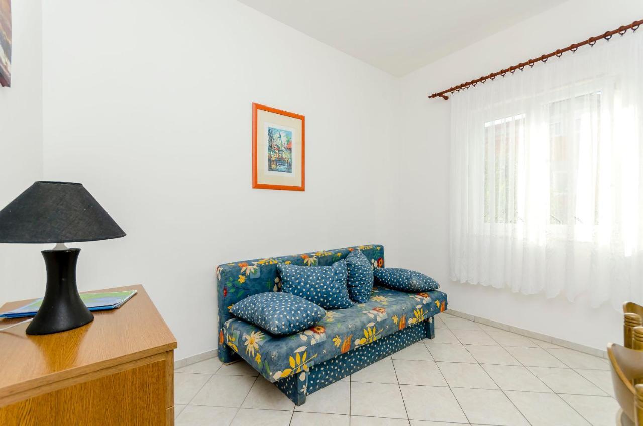 Apartments Mate โตรกีร์ ภายนอก รูปภาพ